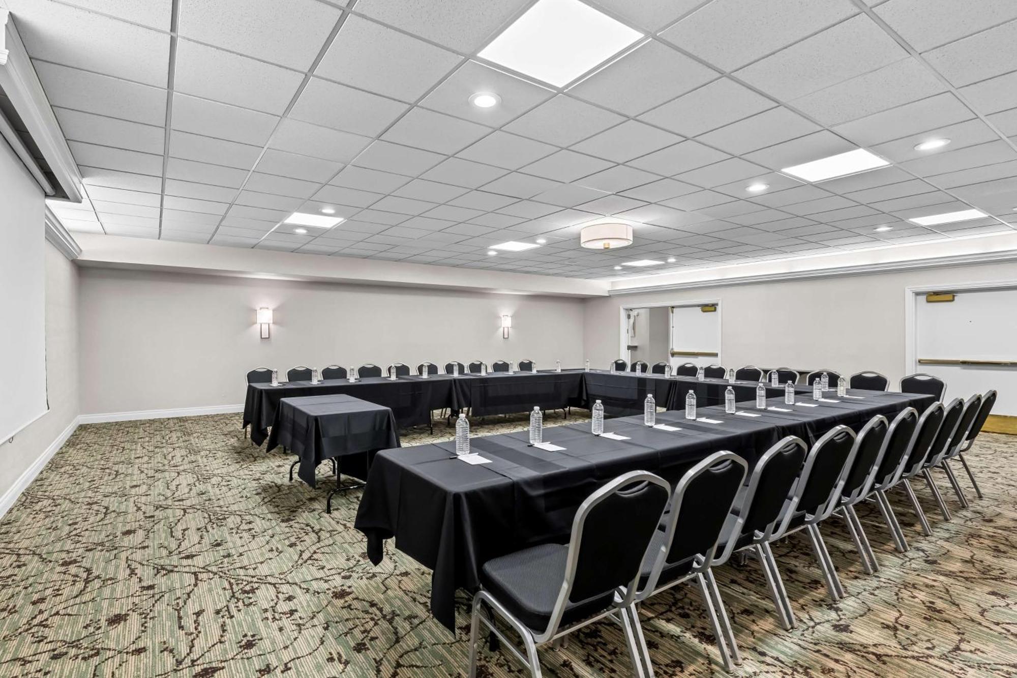 Best Western Premier Plaza Hotel&Conference Center Puyallup Exterior foto